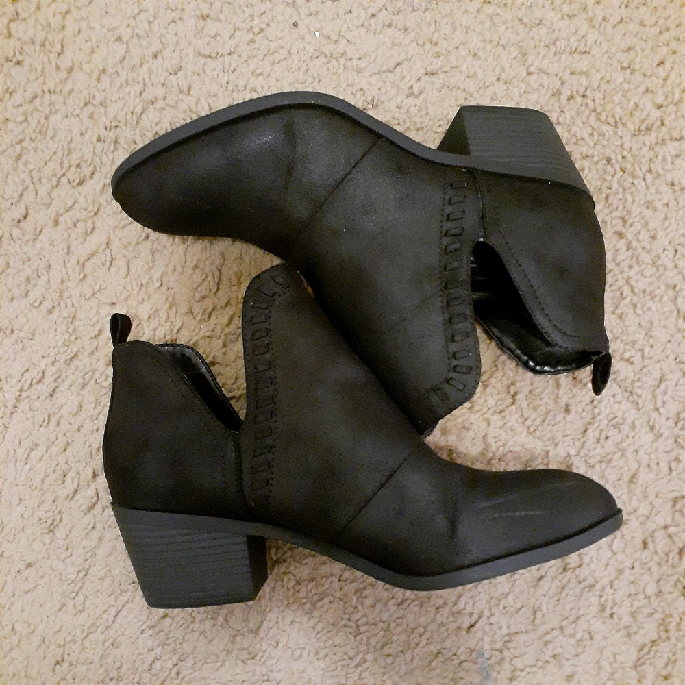 Rock & Candy Ankle Boots